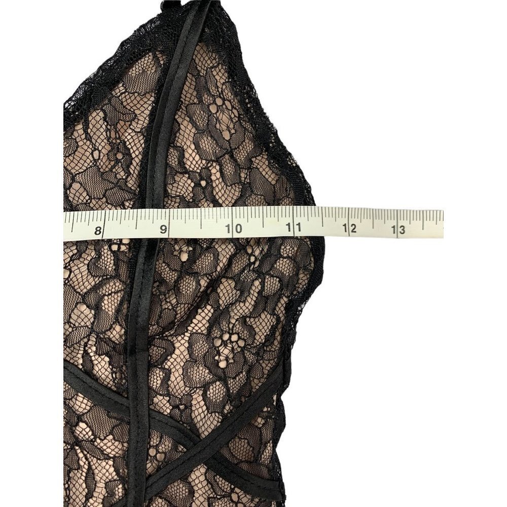 H&M Women's Lace One Piece - Picture 4 of 6